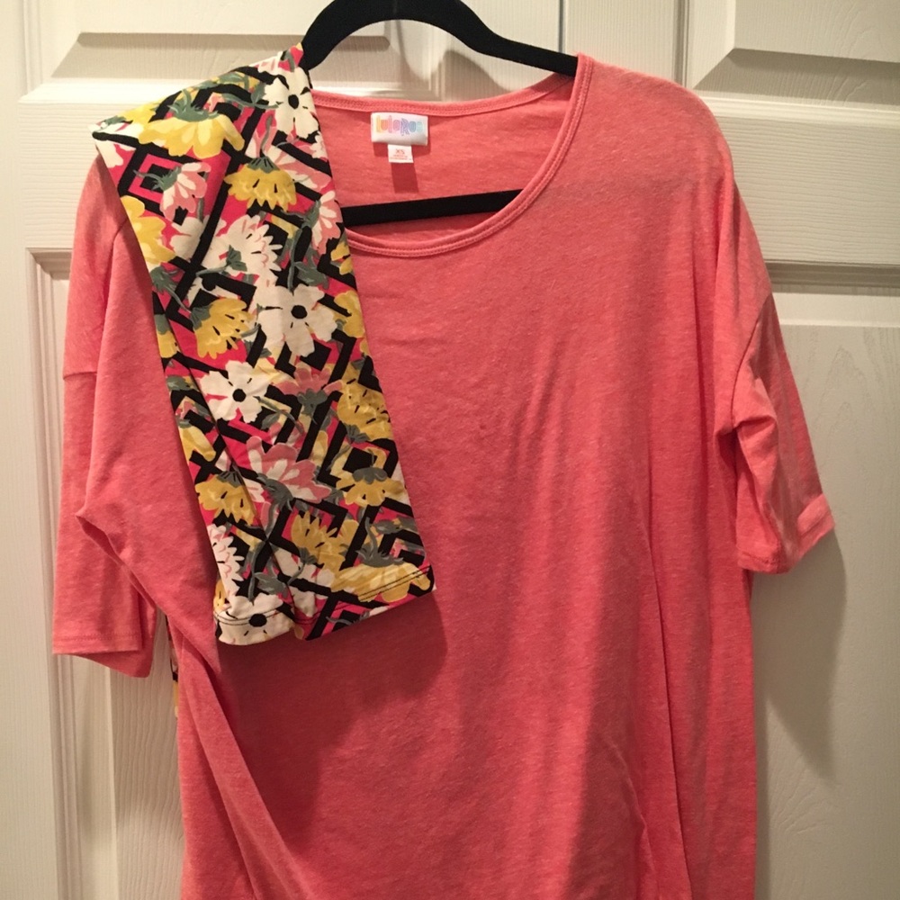 Lularoe XS irma And OS leggings